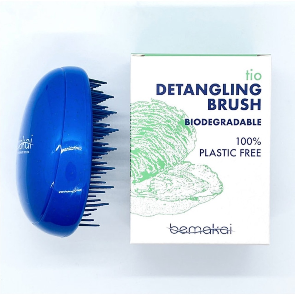✨ 5/$25 ✨ NWT Bekamai Biodegradable Tio Detangling Brush